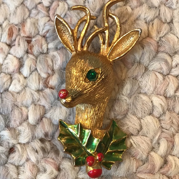 Vintage Gerry reindeer & holly pin - Picture 1 of 4